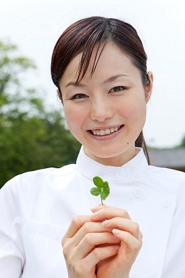 ÄÄЩÎïÈÝÒ×Òý·¢°×ñ°·ç£¿